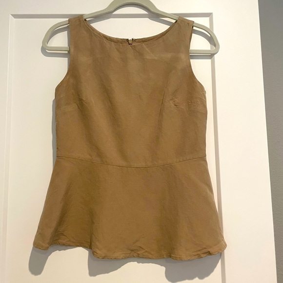 Banana Republic Peplum Shirt - Picture 1 of 3